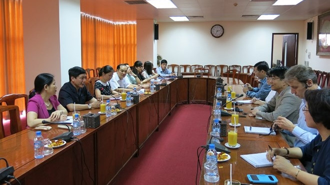 Séance de travail entre la CGTV et l'OIT à Hanoi. Photo: laodong.com.vn.