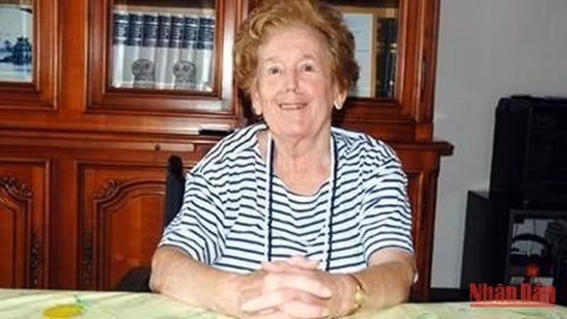 Mme Raymonde Dien, une amie intime et fidèle du peuple vietnamien. Photo : Huy Thang/Journal Nhân Dân.