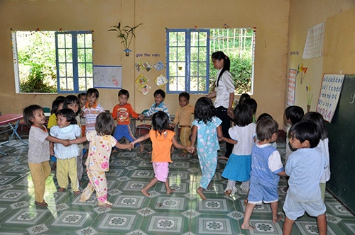 Quang Nam atteint actuellement des normes de la généralisation de l’enseignement maternel. Photo: baoquangnam.
