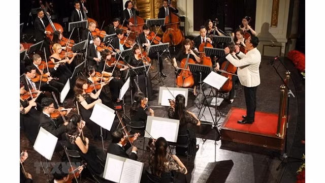 L'Orchestre symphonique du Vietnam. Photo : VNA