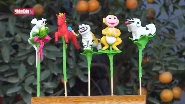 Xuân La, seul village de modelage des “tò he” au Vietnam