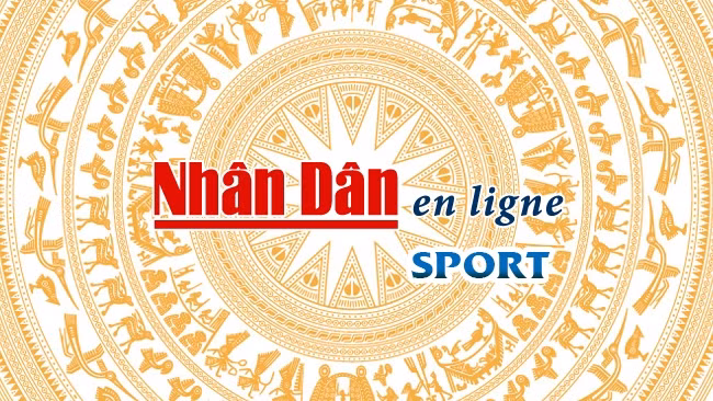 Quang Hai, Van Hâu et Van Lâm au sommet