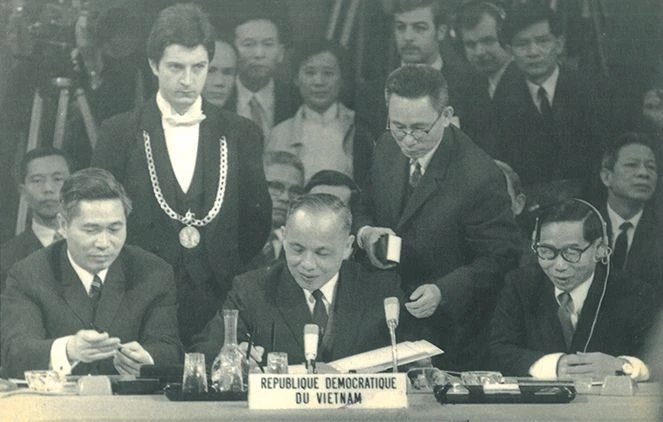 La délégation du Vietnam à la Conférence internationale sur le Vietnam à Paris en mars 1973. (Photo d'archives)