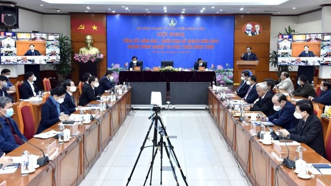 Le Premier ministre Pham Minh Chinh prend la parole. Photo : Trân Hai/NDEL.