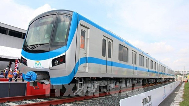 Une rame de la ligne de métro Bên Thanh - Suôi Tiên. Photo : VNA.