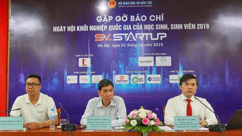  Conférence de presse sur le Festival national des start-ups 2019. Photo : anninhthudo.vn.