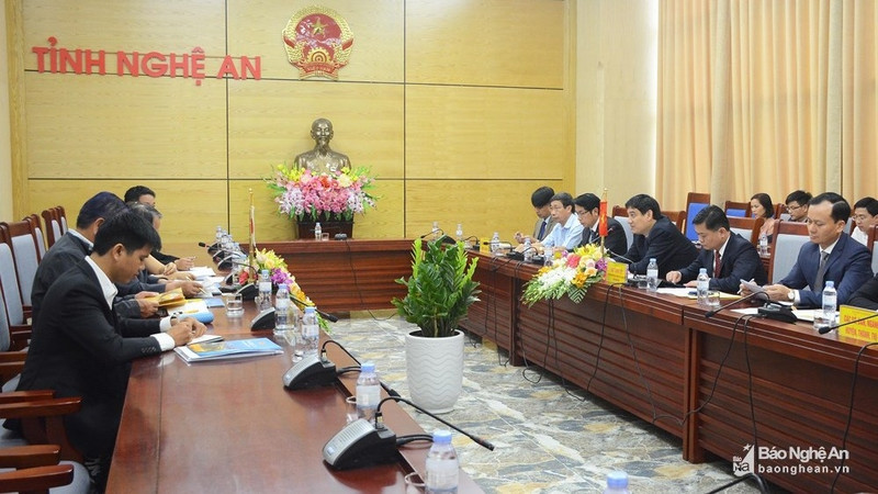 Sesance de travail entre les deux parties. Photo : Baonghean.vn