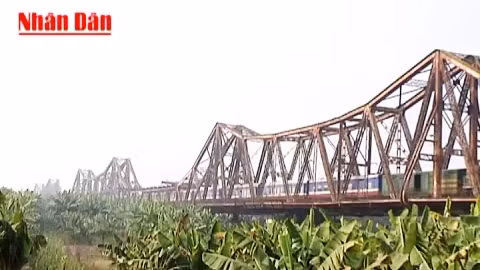 Le pont Long Biên d'autrefois. Photo: NDEL.