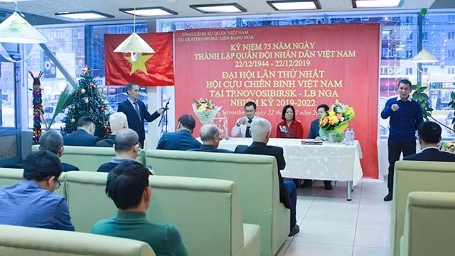 Premier congrès de l’antenne à Novossibirsk de l’Association des anciens combattants vietnamiens en Russie. Photo : NDEL.