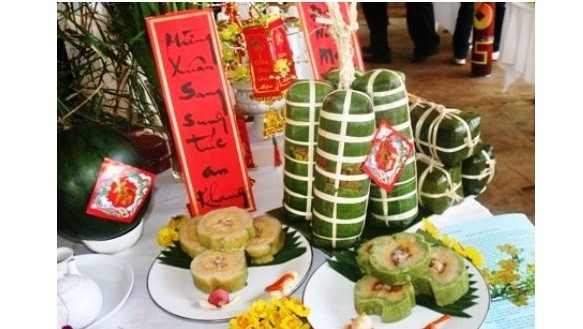 Le "banh tét", gâteau traditionnel du Têt dans le Sud. Photo: sotaydulich.com.vn. 