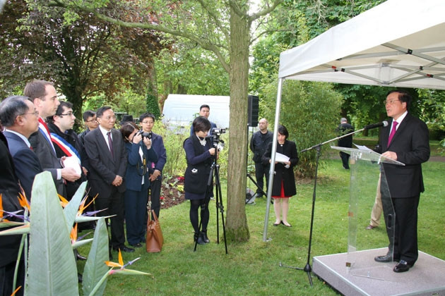 Le président de la Cour populaire suprême du Vietnam, Nguyên Hoa Binh, prend la parole lors de la cérémonie de célébration du 127ème anniversaire du Président Hô Chi Minh. Photo: NDEL Photo: NDEL.
