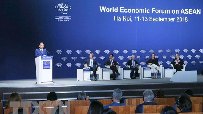 Le Vice-PM Truong Hoa Binh prononce un discours lors de la séance de clôture du WEF ASEAN 2018. Photo : VNA.