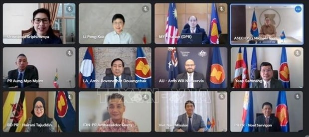 Les délégués à la 12e réunion du Comité mixte de coopération ASEAN-Australie, le 8 avril. Photo: VNA