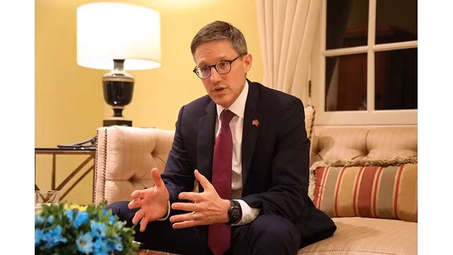  Le conseiller du secrétaire d'État américain, Derek Chollet. Photo : baoquocte.vn