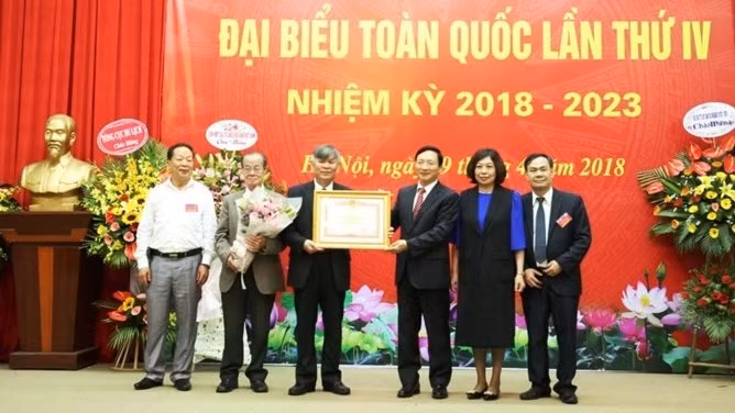 Le IVe Congrès national de l'Association d'Amitié Vietnam - Bulgarie, le 19 avril, à Hanoi. Photo: CPV. 