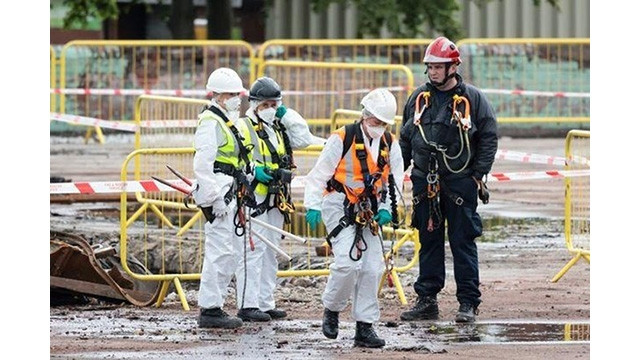 Des enquêteurs sur place. Photo: manchestereveningnews.co.uk