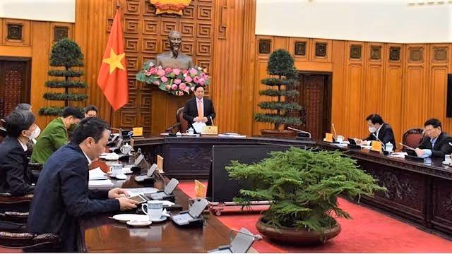 Réunion concernant le Projet sur le développement d’applications de données démographiques, le 2 mars à Hanoi. Photo : VOV.