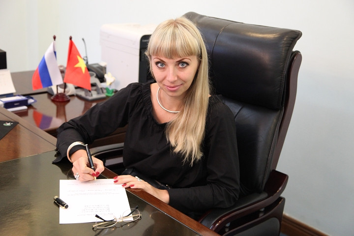 Natalia Shafinskaia, directrice par intérim du Centre de Russie pour la Science et la Culture (CRSC) à Hanoi. Photo: CRSC à Hanoi.