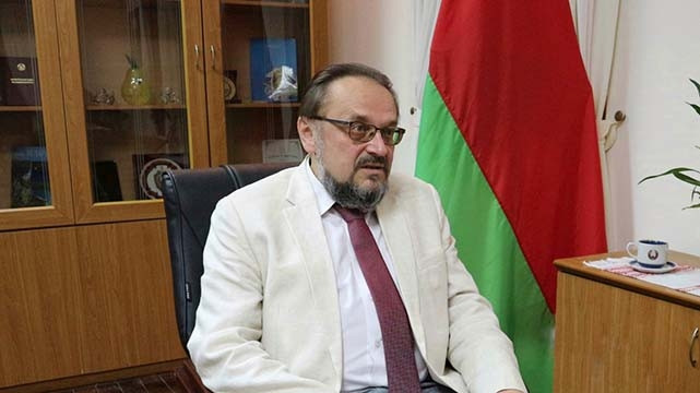 L'ambassadeur de Biélorussie au Vietnam, Vladimir Goshin. Photo : Journal Thoi Dai.