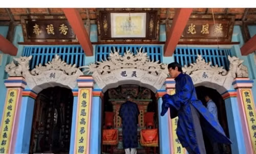 La pagode d’Âm Linh tu est dédiée au culte des milices populaires de Ly Son qui ont sacrifié leur vie pour protéger la souveraineté nationale sur l'archipel de Hoàng Sa. Photo: Thông Thiên.