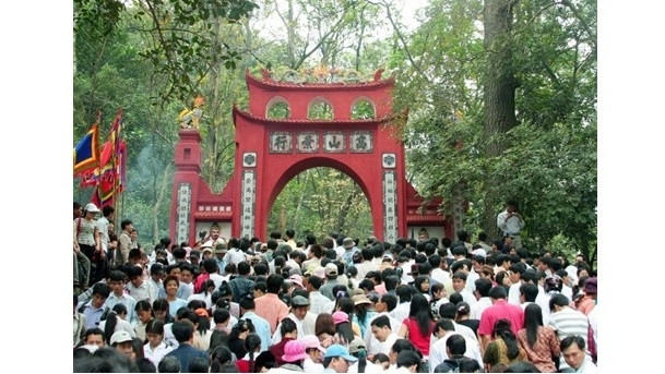 Le Temple des rois Hùng, province de Phu Tho (Nord), est considéré comme l'un des lieux les plus sacrés pour les Vietnamiens. Photo : PNVN/CVN