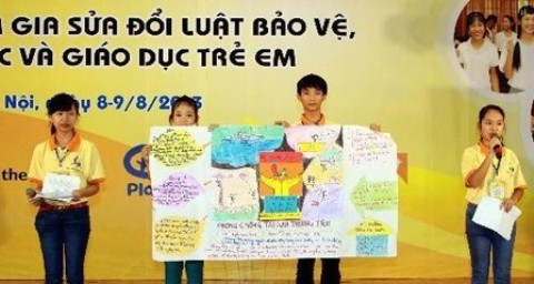 De nombreuses activités en faveur des enfants se sont organisées. Photo: VNA.