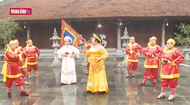 Préservation du « tuồng » dans le village de Duong Coc