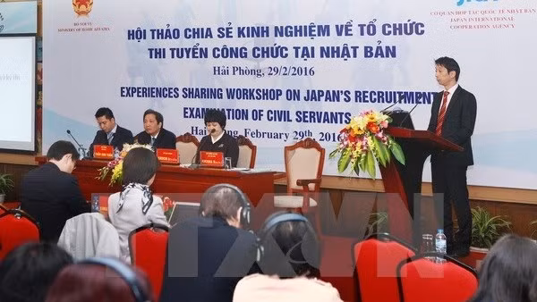 Le représentant de la JICA, Kakioka Naoki, prend parole lors du colloque. Photo: VNA.