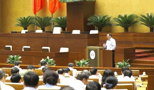 Le Premier ministre vietnamien, Pham Minh Chinh, s'exprime lors de la conférence nationale organisée le 21 juillet dans le but d’étudier et de vulgariser les contenus de la Résolution du 5e Plénum du Comité central du Parti communiste du Vietnam (13e mandat). Photo : VNA.