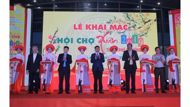 Dà Nang inaugure la foire printanière 2019. Photo : VOV