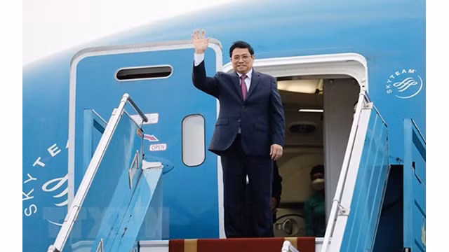 Le Premier ministre Pham Minh Chinh part pour assister au sommet spécial ASEAN - États-Unis. Photo : VNA.