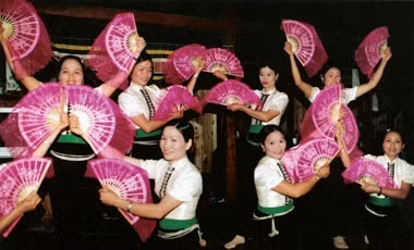 La danse Xoè de l’ethnie Thai. Photo: VOV.