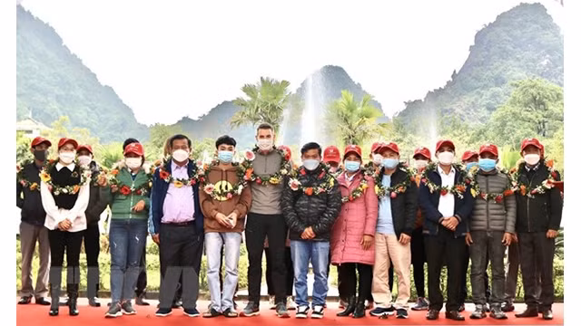 Le secteur touristique de Quang Binh accueille des premiers touristes de la nouvelle année. Photo : VNA.