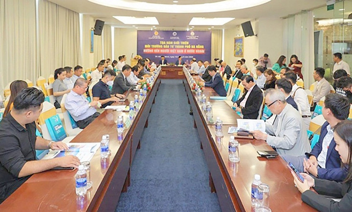 Lors du séminaire. Photo : Congthuong.