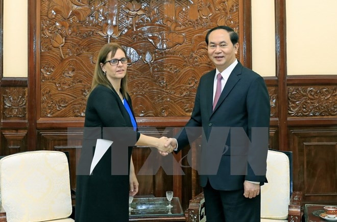 Le Président vietnamien, Trân Dai Quang (à droite), et l'Ambassadrice israélienne au Vietnam, Meirav Eilon Shahar, le 19 juin à Hanoi. Photo: VNA.