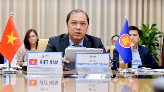 Le vice-ministre vietnamien des Affaires étrangères, Nguyên Quôc Dung lors du dialogue de haut niveau en ligne sur la reprise économique de l’ASEAN après le Covid-19. Photo : PCV.