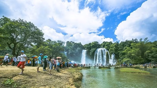 La beauté poétique du parc géologique Non Nuoc de Cao Bang