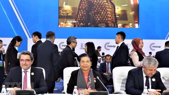 La Vice-Présidente de l’Assemblée nationale du Vietnam Tong Thi Phong à la MSEAP-4. Photo : VNA.