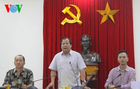 Nguyên Khac Loi, directeur adjoint du Service municipal de la Culture, des Sports et du Tourisme de Hanoï lors de la conférence de presse. Photo: VNA.