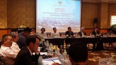Vue générale du colloque. Photo: thoibaotaichinhvietnam.