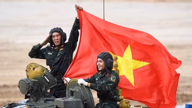 La joie des membres de l’équipe vietnamienne. Photo : NDEL.