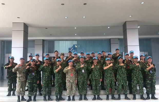 La délégation vietnamienne aux exercices de maintien de la paix et de déminage humanitaire. Photo : VNA.