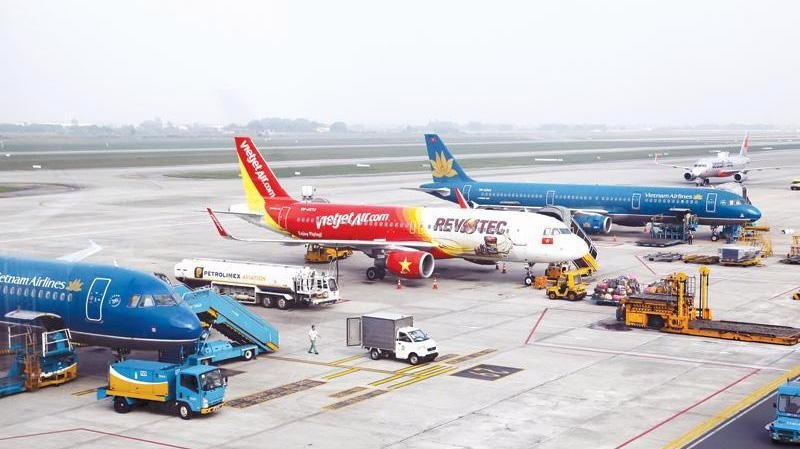 Le Vietnam a supprimé toutes les restrictions sur les vols internationaux le 15 février. Photo : congthuong.vn