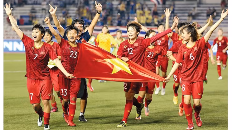 Des membres de l’équipe de football féminine vietnamienne. Photo : NDEL.