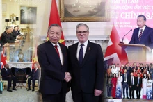 Élever les relations bilatérales, tracer des orientations stratégiques et consolider une coopération durable Vietnam – Royaume-Uni