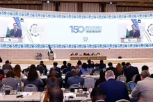 Favoriser la coopération parlementaire pour la paix et le développement durable
