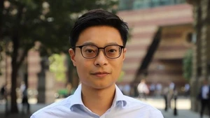 Le journaliste Clement Ngu de Nikkei Asia au Royaume-Uni. Photo: VNA