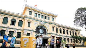Le poste central, ouvrage architectural emblématique au cœur de Hô Chi Minh-Ville. Photo : VNA.