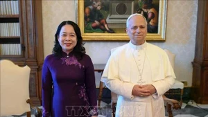 La vice-présidente de la République, Vo Thi Anh Xuan, et le pape Léon XIV. Photo . VNA.