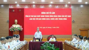 Panorama de la séance de travail. Photo : VNA.